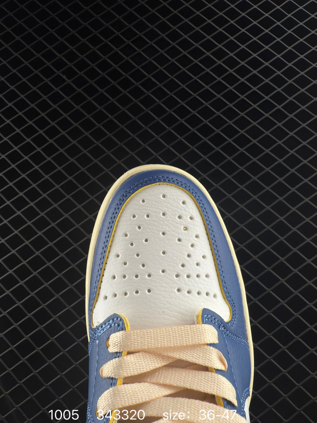 Nike Air Jordan 1 Retro Mid